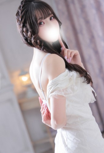 石川まゆり