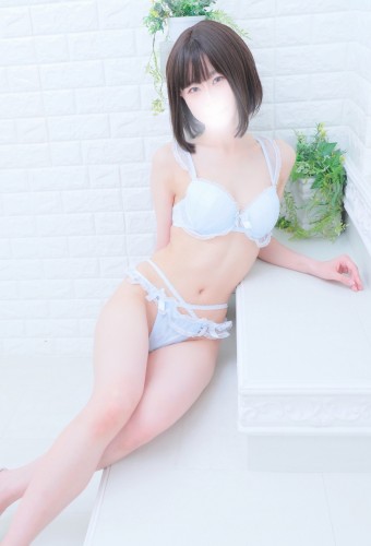 国近あかね