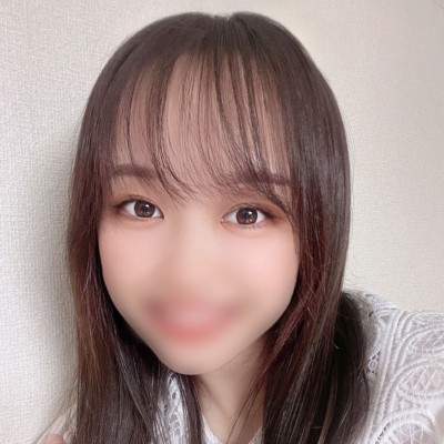 津山あや