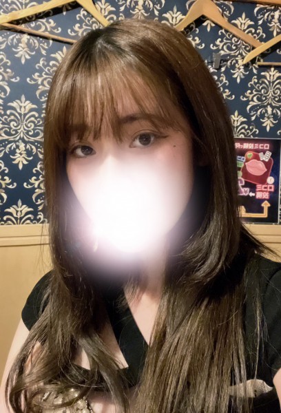 綾瀬エナ