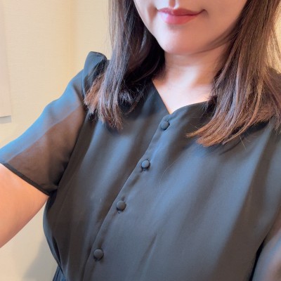 新山まどか